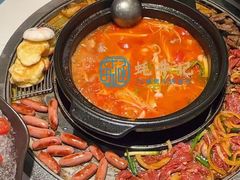 -蚝牛记涮烤牛肉餐厅(滨江国际花园店)