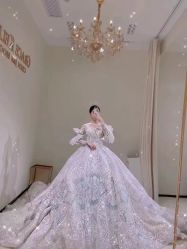-GRACE KELLY婚纱与礼服(北京店)