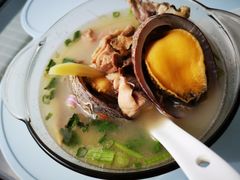 -霞涌市场海鲜摆卖区