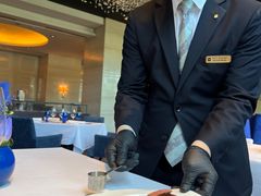 -AZUR聚(香格里拉饭店)