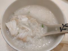 鱼片粥-沙龙酒家