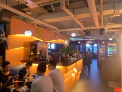 大堂-星林居酸辣米线餐厅
