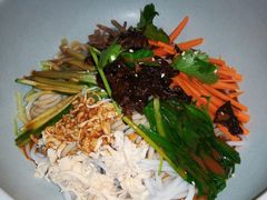 鸡丝凉米线-云海肴·云南小炒·汽锅鸡(天津国金汇店)