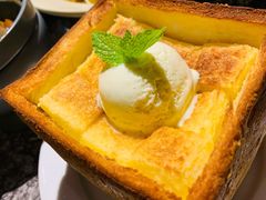 蜂蜜冰淇淋厚多士-鹿港小镇(霄云店)