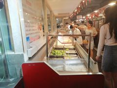 自助取餐区-相约海中金海鲜肥牛自助烤肉火锅(上下九店)