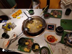 -润园四季椰子鸡火锅(海上世界店)