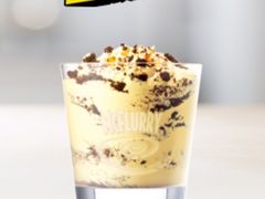 圆鼓鼓芝士咸蛋黄味奥利奥麦旋风-麦当劳(瓦房店世纪广场店)