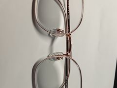 -天空之镜眼镜店蔡司依视路授权店(天通苑店)