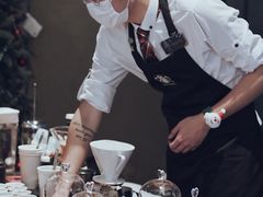 -星巴克臻选(南京艾尚天地店)