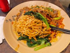-方铲铲·成都板凳面(滨江银泰店)