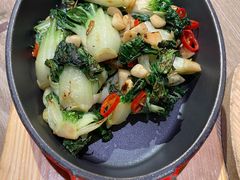 焗锅气奶白菜-小大董·烤鸭(凤凰汇店)