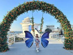 -北戴河碧螺塔海上酒吧公园