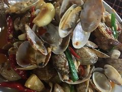 -冶建镜子·老南昌大排档·江西虾王(总店)