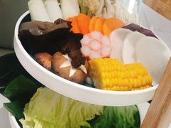 -呷哺呷哺