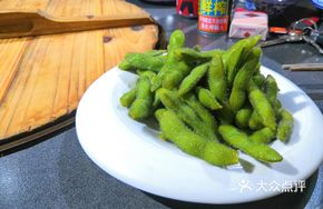 Sauce-Seasoned Cold Edamame