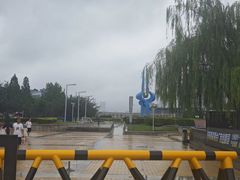 -泉城广场