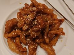 -小渔莊•地道胶东菜(旅游路万象省博物馆店)