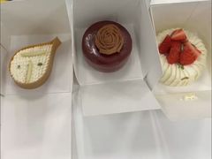 -VERIE BAKEHOUSE