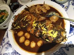 -卢大鲜鱼头捞饭(美利广场店)