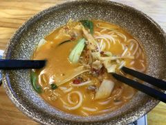 -蒙自源小锅米线(金佰利店)