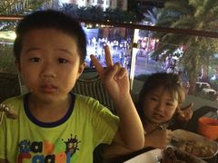 -必胜客(新海上世界店)