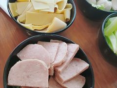 -炉小二铜锅牛蛙•川湘菜(三里屯店)