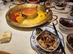 -哥老官重庆美蛙鱼头(宝山龙湖店)