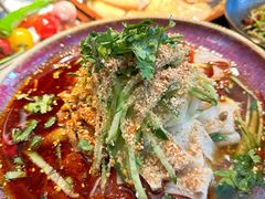 -纳鲁孜·新疆特色餐厅(上海悦荟广场店)