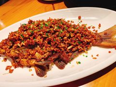 干烧武昌鱼-莲餐厅·湖北菜·藕汤是头牌(愚园路店)