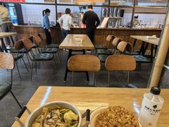 -丽丽三鲜螺蛳粉(田林路店)