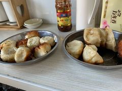 生煎-黄阿姨锅贴大王(万航渡路店)