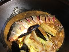 -鱼窝棚柴火铁锅炖(富山屯店)