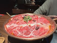 -满满初牛·炭烧牛肉专门店(国大店)