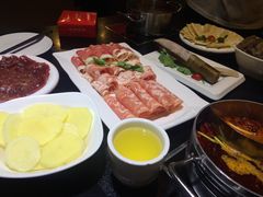 -重庆小天鹅火锅(中商广场店)