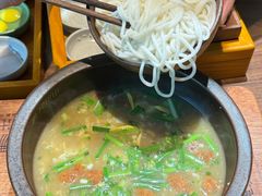 -良米山·云南野生菌过桥米线(上海首店)