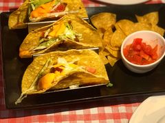 墨西哥tacoo-鲨鱼美式餐厅酒吧Sharky