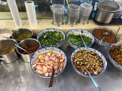 -桥香园云南过桥米线(金马碧鸡店)