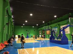 -健龙森俱乐部·游泳·健身·羽毛球综合体育馆