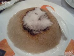 龙眼烧白-川香楼酒家