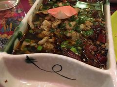 -蘑菇私房菜小馆(杨家坪西城天街店)
