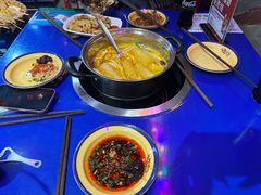 -马路边边火锅串串(观前街店)