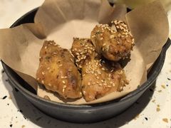 -必胜客(WOW中心城店)