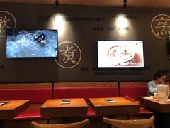 大堂-渝是乎酸菜鱼(龙旗购物中心店)