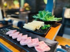 -湊湊火锅·茶憩(南京东路悦荟店)