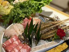 -樾餐厅泰式海鲜火锅(民歌湖店)