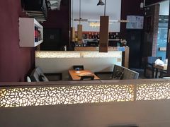 -苹果树下艺术餐厅(宋庄店)