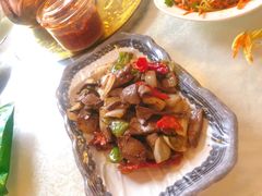 -维吾尔餐厅(宜山路店)