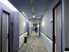 -猕猴电竞酒店(长沙五一广场店)