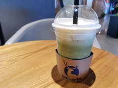 -luckincoffee瑞幸咖啡(香港名店街店)