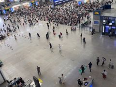 -麦当劳(上海虹桥站30B检票口楼上)